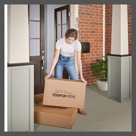 Open Box - Tempur-Pedic -  Queen Breeze ProLo Bed Pil Blue - Picture 2 of 4